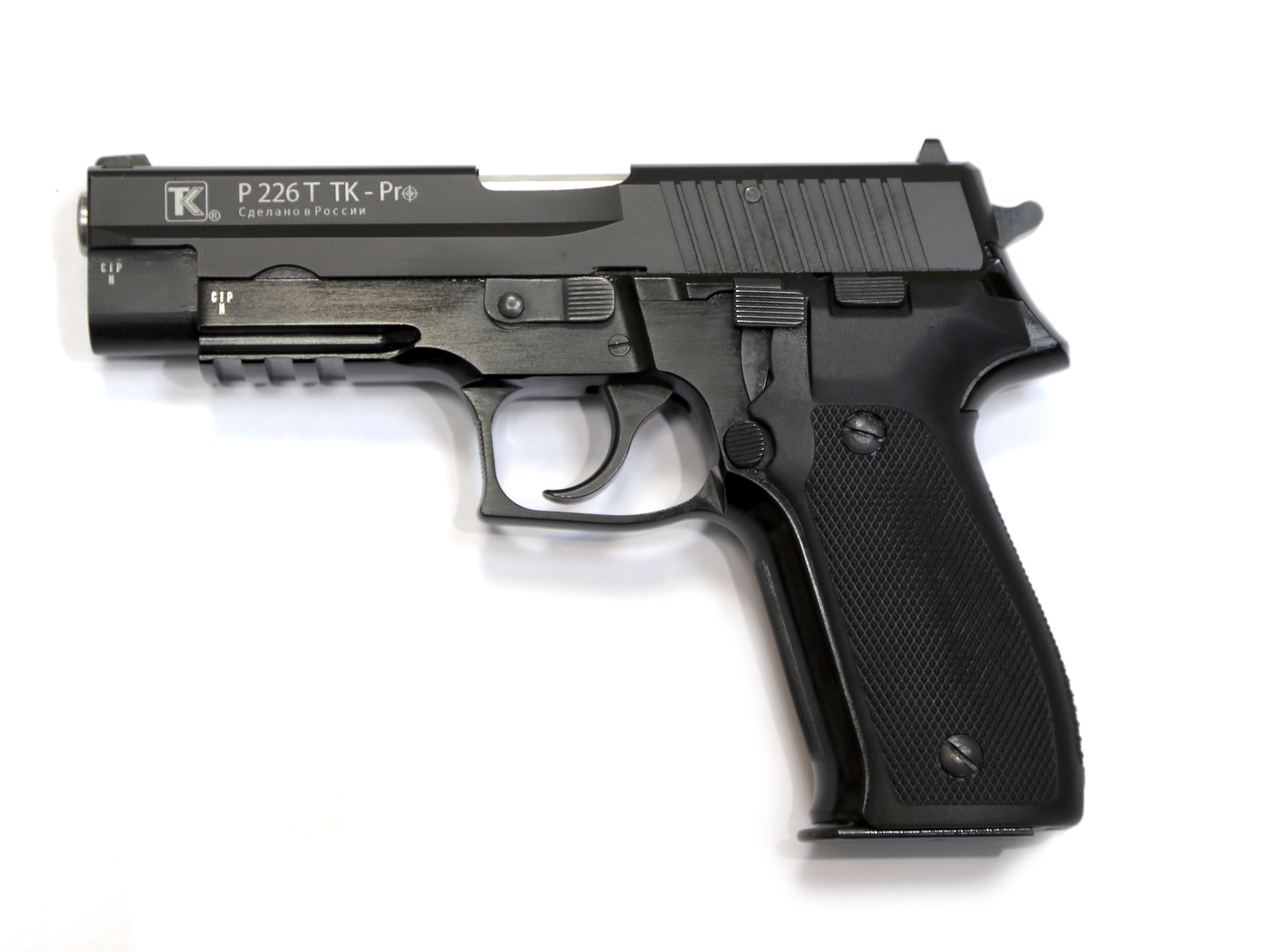 Пистолет Техкрим Р226Т ТК-Pro 10х28 SIG-Sauer черный оксид ОООП - фото 1